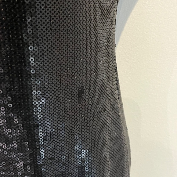 Twenty Cluny sequin body-con dress - Picture 3 of 4